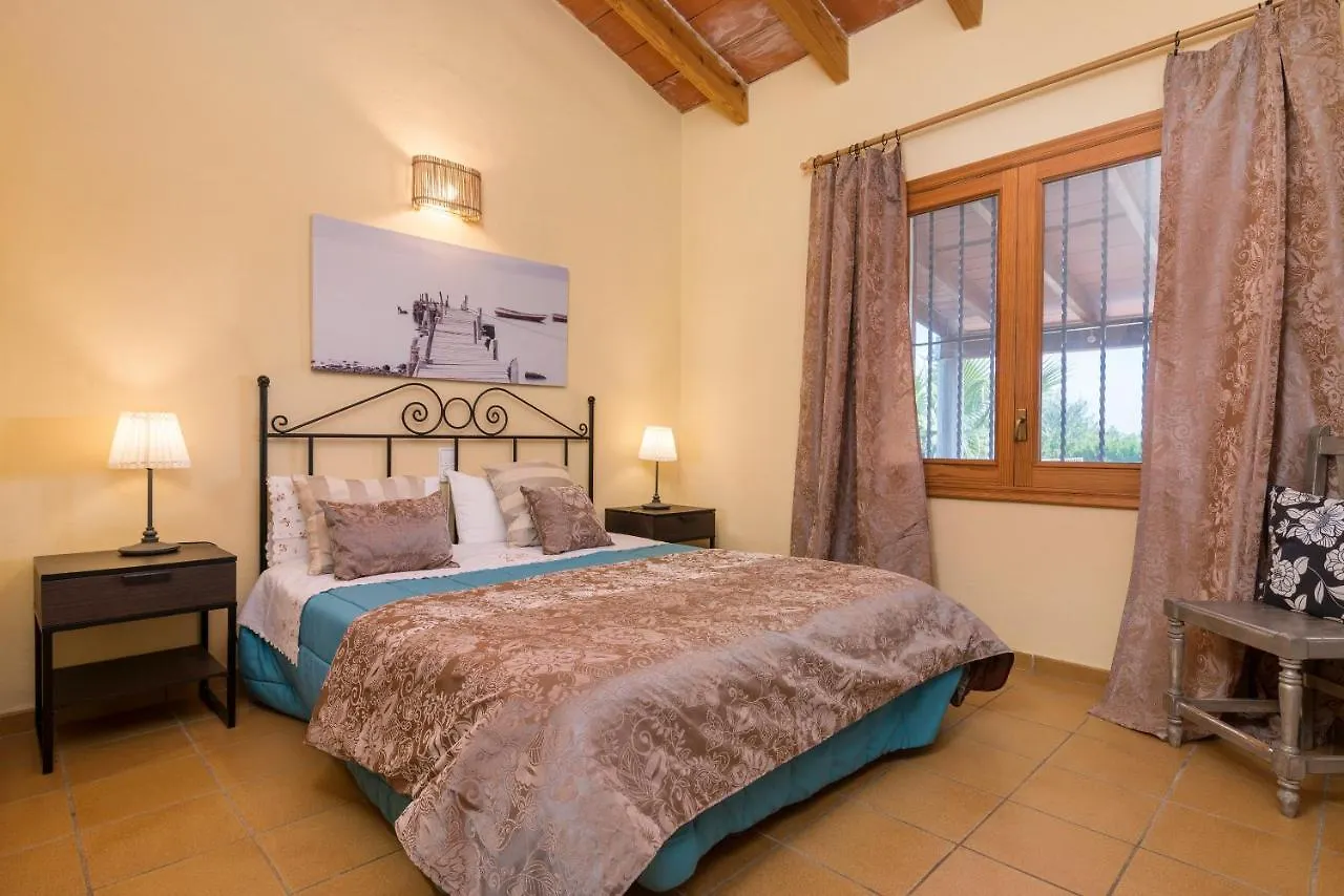 Can Gallu - Adults Only. Moscari 0*,  Spain
